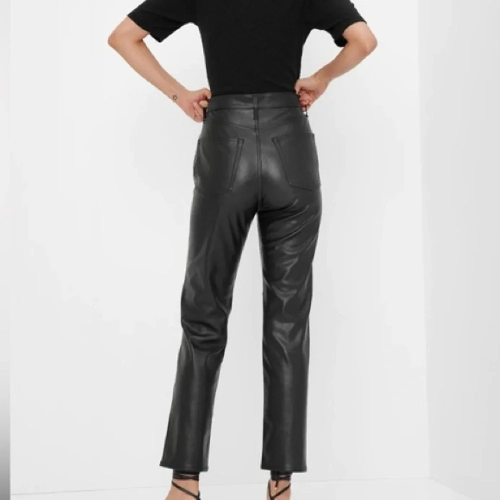 Gap Sky High Cheeky Straight Vegan Leather Pants (Size 25) - Picture 2 of 7